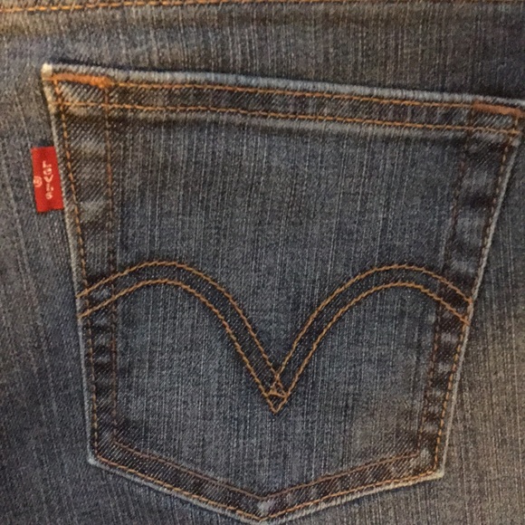 Levi’s Jeans - Picture 3 of 4